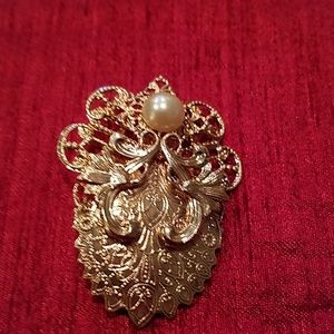 New in Bag Angels of Love "Unity Pin"